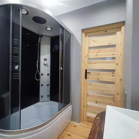 Leśny Wyraj Dom wakacyjny *